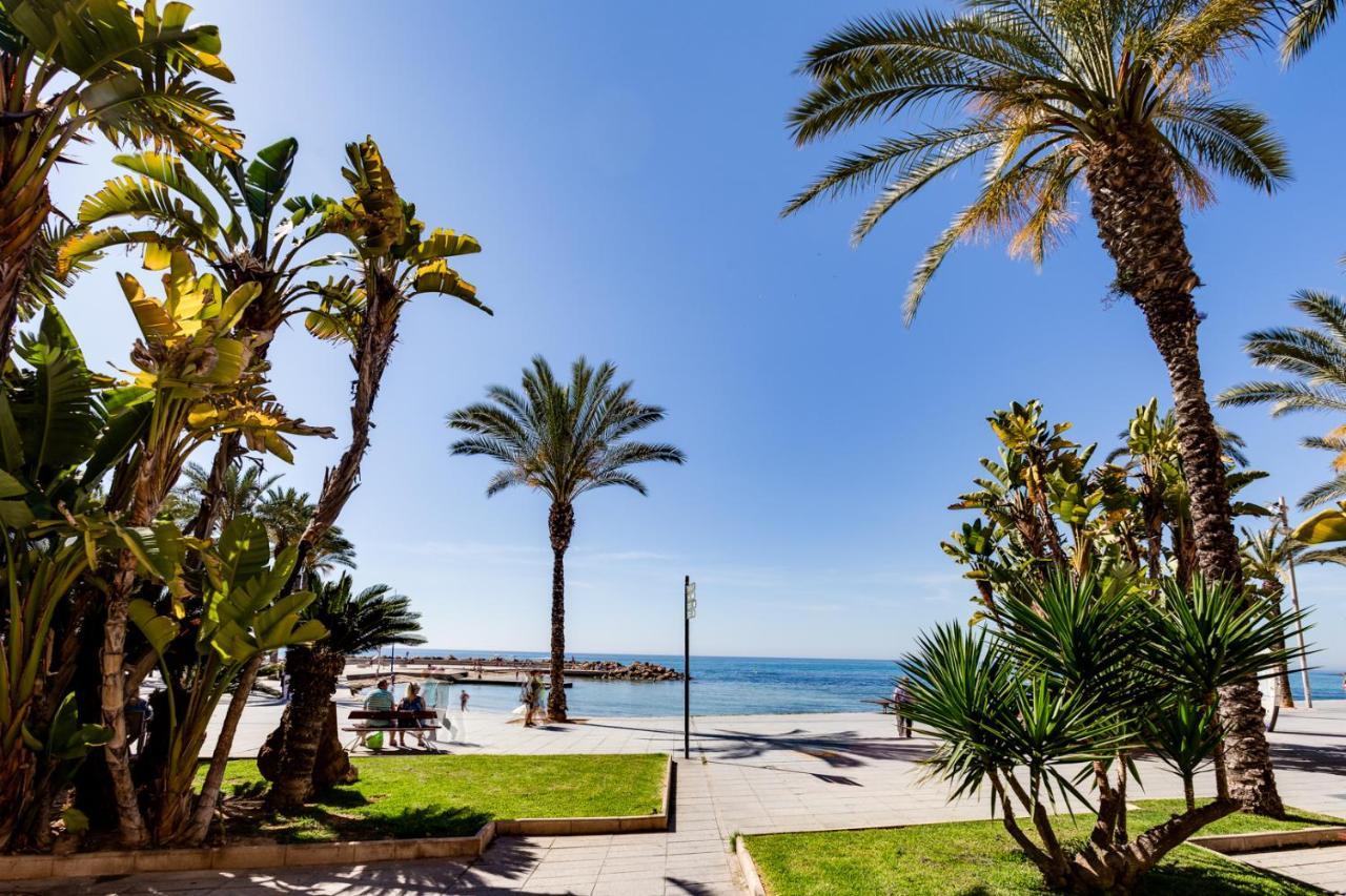 Apartamiento Fragata Apartment Torrevieja Ngoại thất bức ảnh