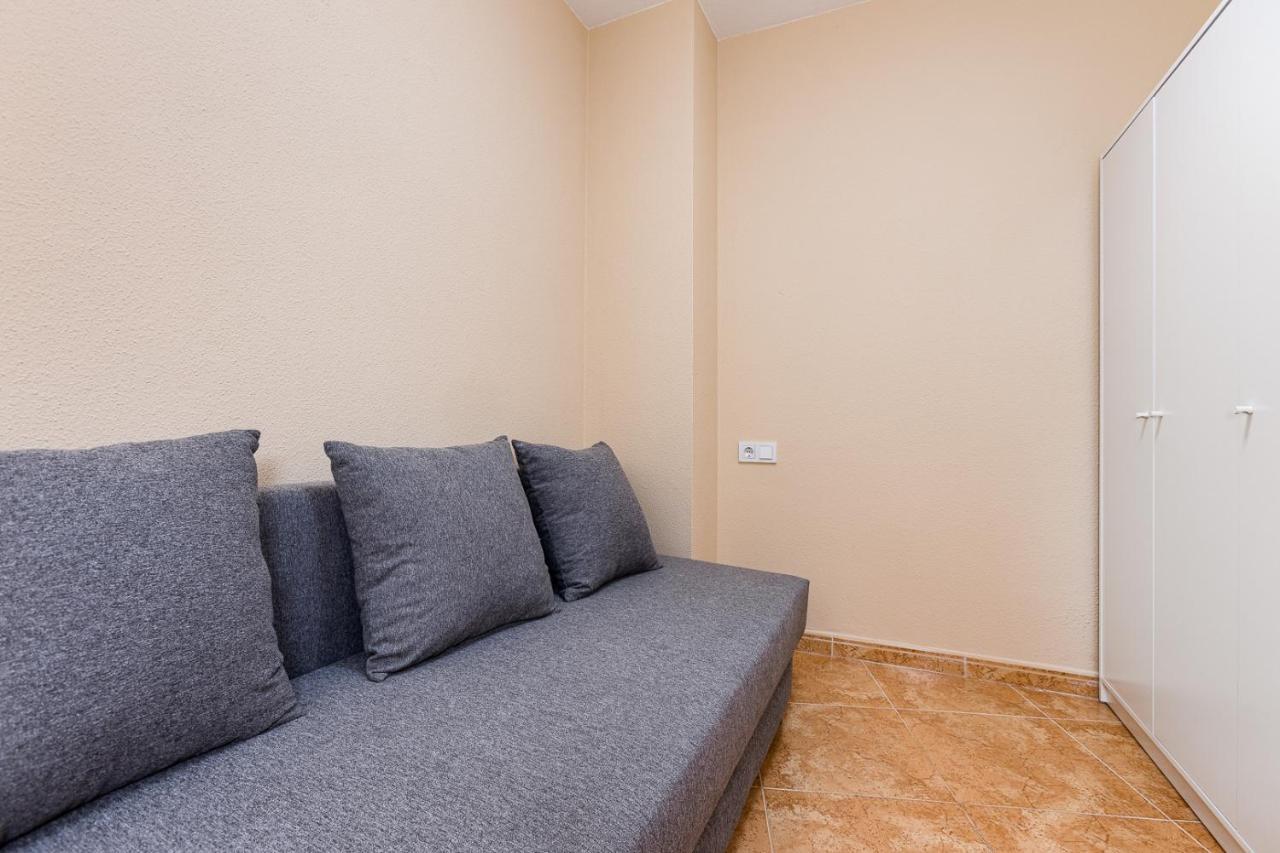 Apartamiento Fragata Apartment Torrevieja Ngoại thất bức ảnh